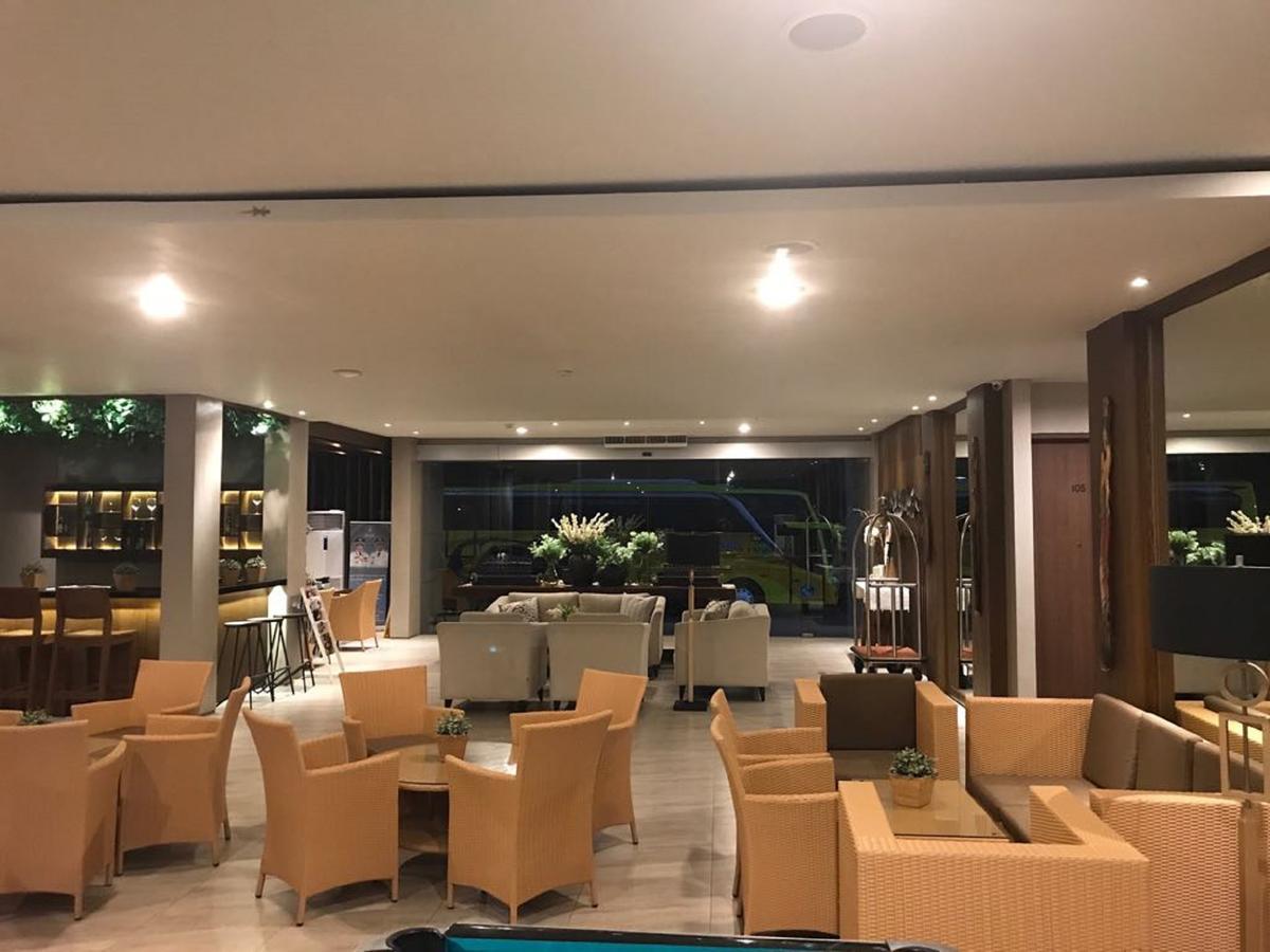 Double G Resort Anyer Bulakan Zewnętrze zdjęcie